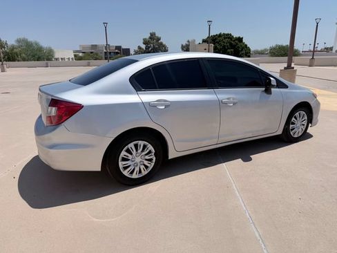 Used 2012 Honda Civic LX image 12