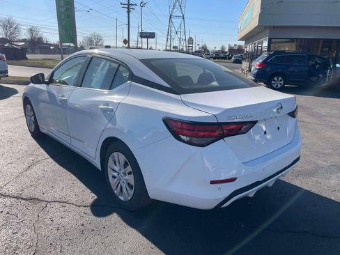 Used 2020 Nissan Sentra S image 3