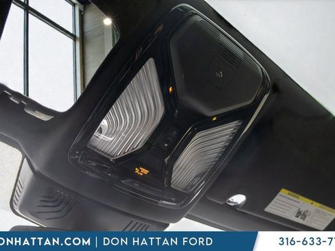 Used 2023 BMW 530i xDrive image 13