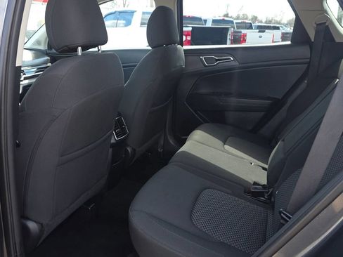 Used 2024 Kia Sportage LX FWD image 13
