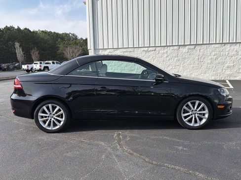 Used 2014 Volkswagen Eos Komfort image 25
