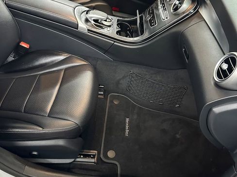 Used 2016 Mercedes-Benz C 300 4MATIC Sedan image 37
