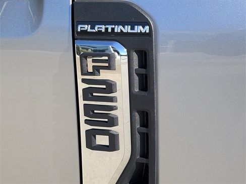Certified 2024 Ford F250 Platinum image 7