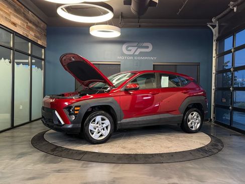 Used 2024 Hyundai Kona SE AWD/4WD image 24
