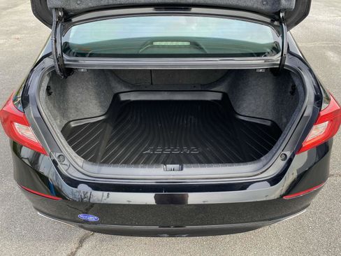 Used 2021 Honda Accord Sport Special Edition image 10