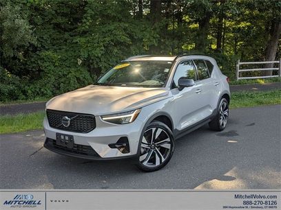 Certified 2025 Volvo XC40 B5 Plus