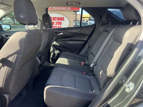 Used 2020 Chevrolet Equinox LT image 8