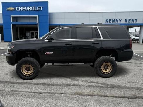 Used 2019 Chevrolet Tahoe LS AWD/4WD image 32