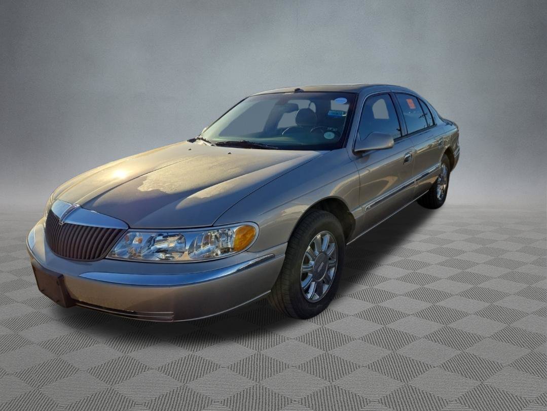 Used 2002 Lincoln Continental FWD image 6
