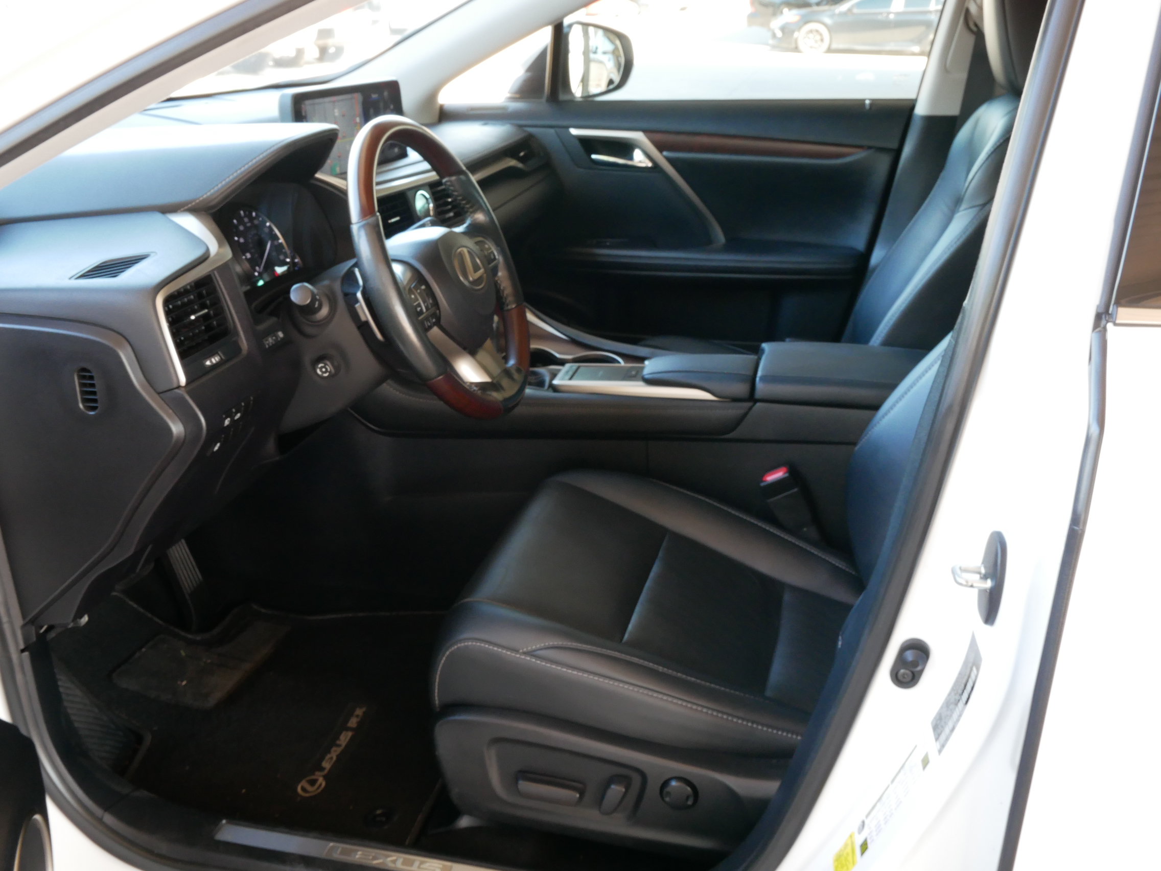 Used 2020 Lexus RX 350 FWD w/ Premium Package image 4