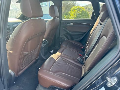 Used 2017 Audi Q5 2.0T Premium Plus w/ Technology Package AWD/4WD image 10