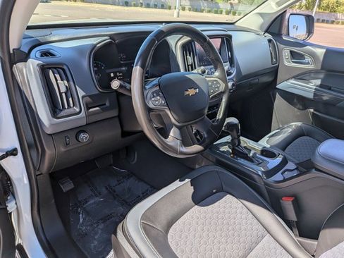 Used 2021 Chevrolet Colorado Z71 w/ Safety Package image 9