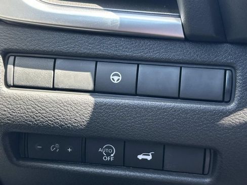 New 2026 Nissan Rogue SV AWD/4WD image 27
