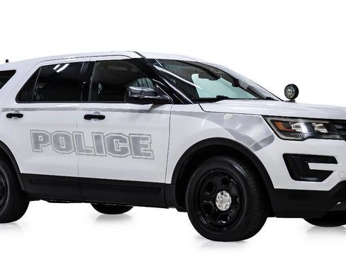 Used 2017 Ford Explorer 4WD Police Interceptor image 1