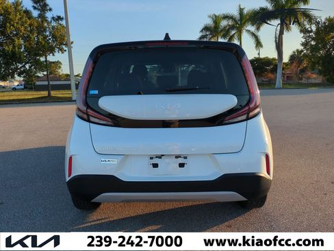 Certified 2023 Kia Soul LX w/ Option Group 015 image 6