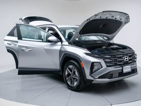 Used 2025 Hyundai Tucson SEL AWD/4WD image 16