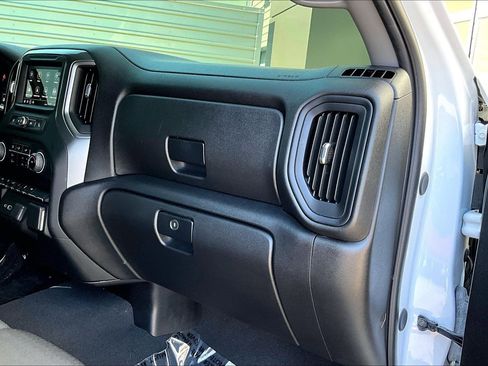 Used 2025 Chevrolet Silverado 1500 Custom w/ LPO, Dark Essentials Package image 16