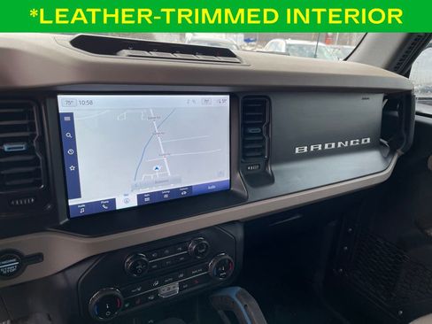 Used 2022 Ford Bronco Wildtrak image 19