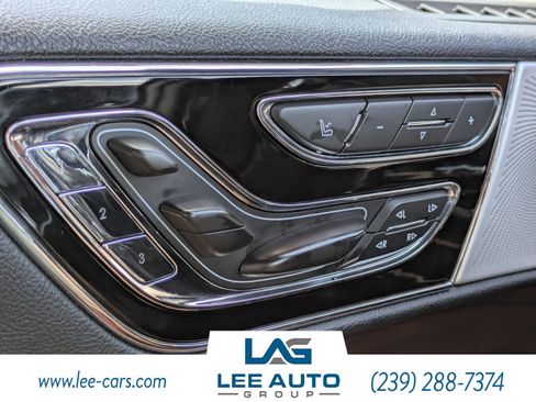Used 2021 Lincoln Navigator Reserve RWD image 22