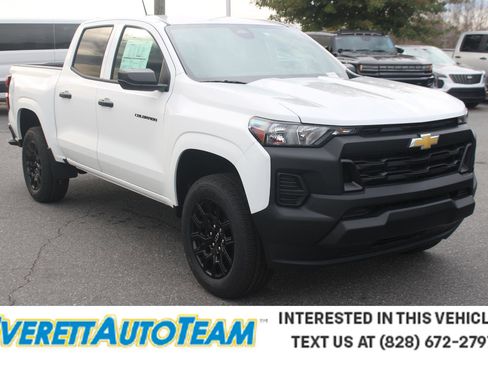 New 2026 Chevrolet Colorado W/T image 1