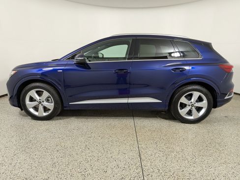 Certified 2026 Audi Q4 e-tron Premium w/ Convenience Package image 4