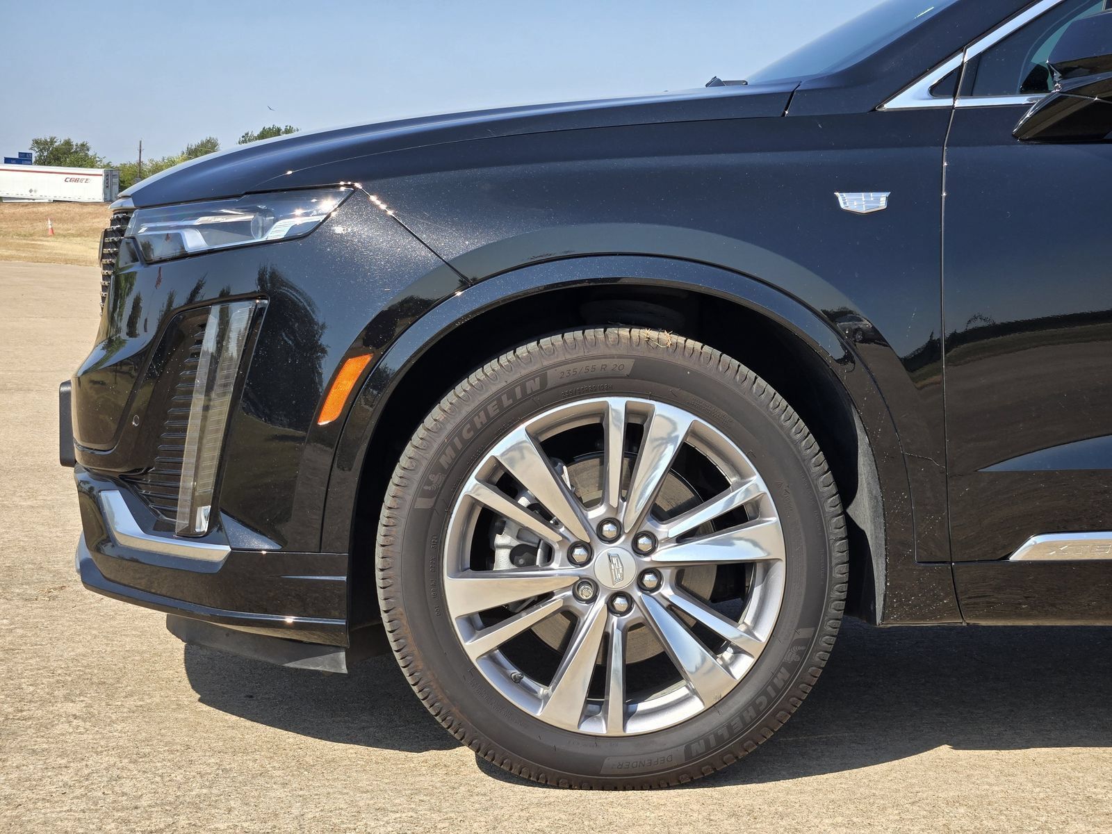 Used 2023 Cadillac XT6 Premium Luxury FWD image 13