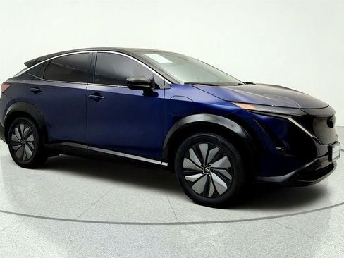 Used 2025 Nissan Ariya FWD image 3