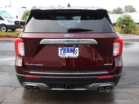 Certified 2022 Ford Explorer Platinum w/ Equipment Group 601A image 7