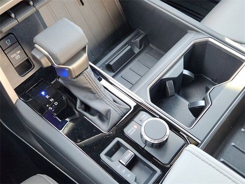 New 2026 Toyota Tundra Limited image 15