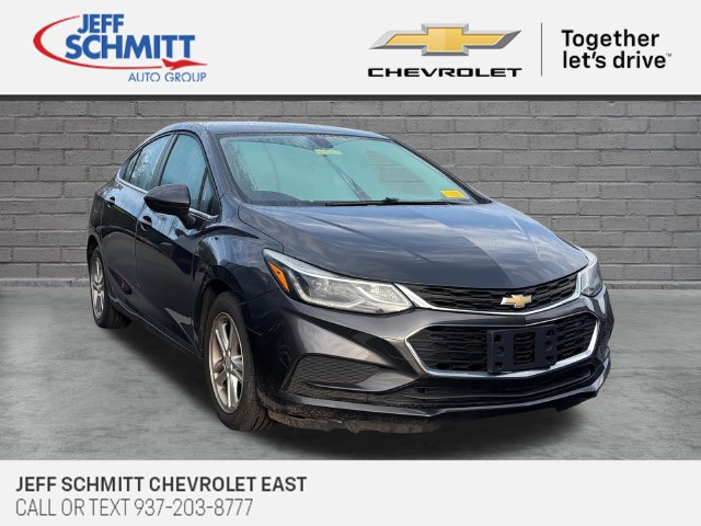 Used 2017 Chevrolet Cruze LT w/ Convenience Package FWD image 1