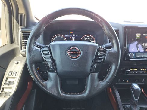 Used 2023 Nissan Frontier PRO-4X w/ Pro-4X Premium Package image 18
