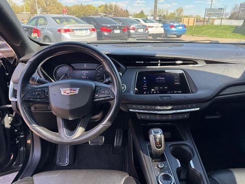 Used 2019 Cadillac XT4 Sport AWD/4WD image 34