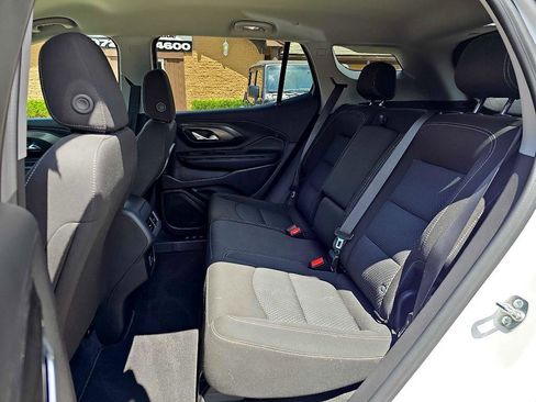 Used 2024 GMC Terrain SLE image 16