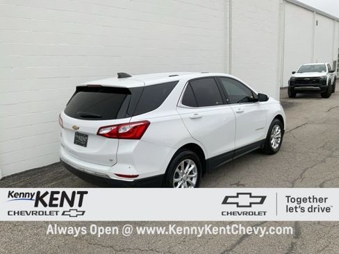 Used 2019 Chevrolet Equinox LT w/ Driver Convenience Package image 4