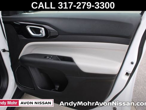 Used 2024 Jeep Compass Limited AWD/4WD image 21