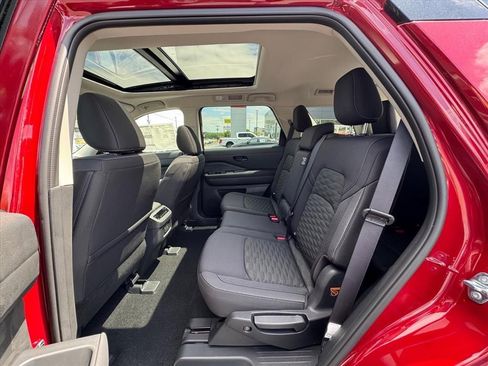 New 2026 Nissan Pathfinder SV AWD/4WD image 12