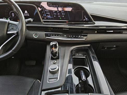 Used 2023 Cadillac Escalade ESV Sport w/ Touring Package image 11