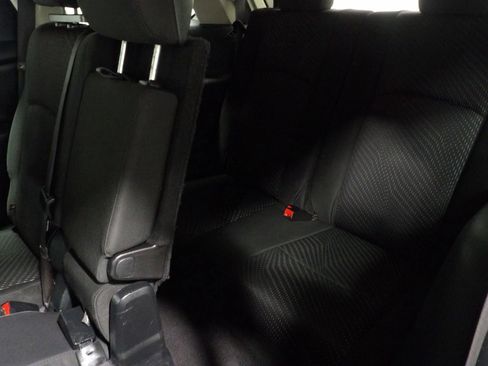 Used 2019 Dodge Journey SE FWD image 10