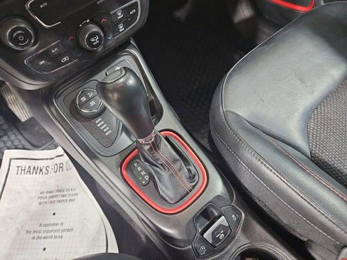 Used 2019 Jeep Compass Trailhawk w/ Cold Weather Group image 24