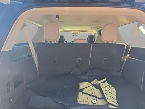 Used 2022 Lincoln Navigator L Reserve w/ Equipment Group 201A AWD/4WD image 7