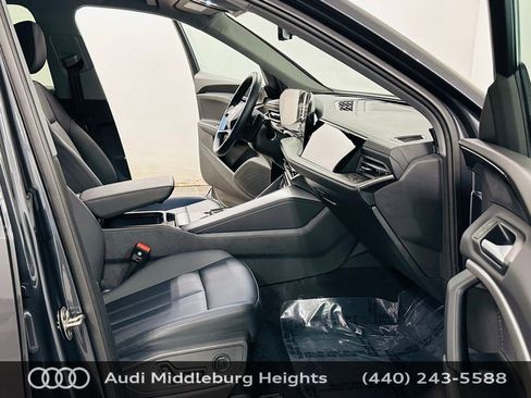 Certified 2025 Audi Q5 Premium AWD/4WD image 8
