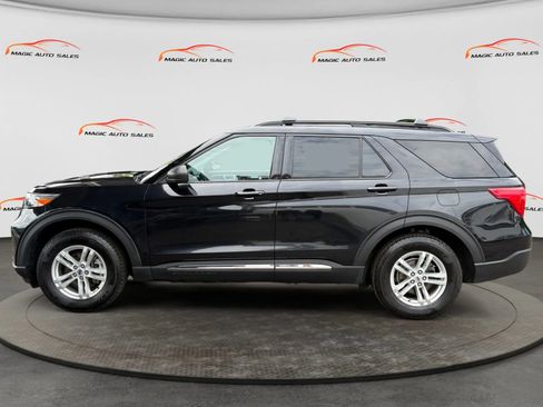 Used 2021 Ford Explorer XLT AWD/4WD image 7
