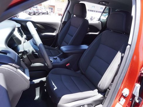 Certified 2023 GMC Terrain SLE w/ Driver Convenience Package FWD image 13