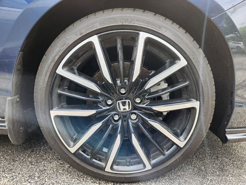 Certified 2023 Honda Accord Touring image 5