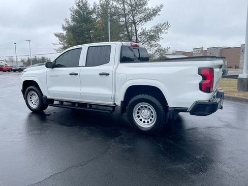 Used 2025 Chevrolet Colorado W/T w/ Advanced Trailering Package image 3