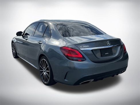 Used 2021 Mercedes-Benz C 300 Sedan image 3