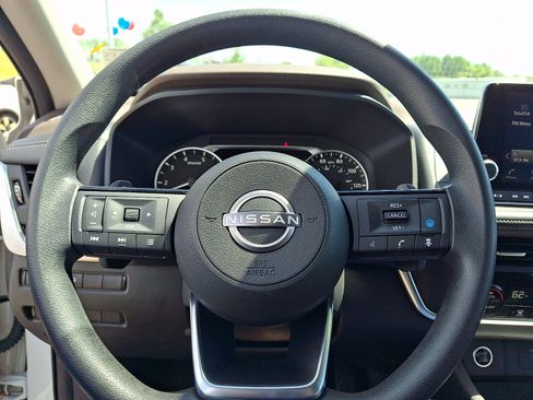 Used 2023 Nissan Rogue SV AWD/4WD image 20