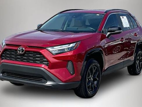 Used 2025 Toyota RAV4 XLE w/ Convenience Package FWD image 2