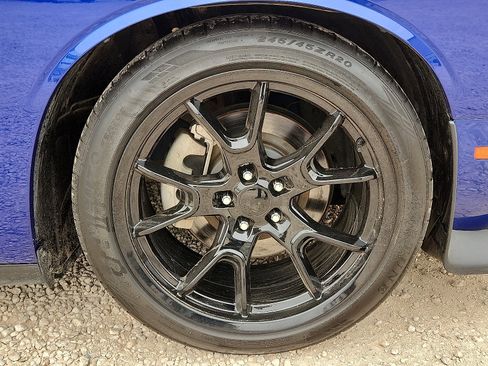 Used 2021 Dodge Challenger GT w/ Blacktop Package image 7