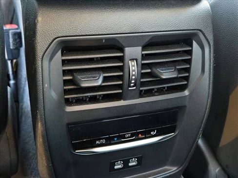 Used 2022 BMW 430i Coupe w/ Premium Package 2 image 17